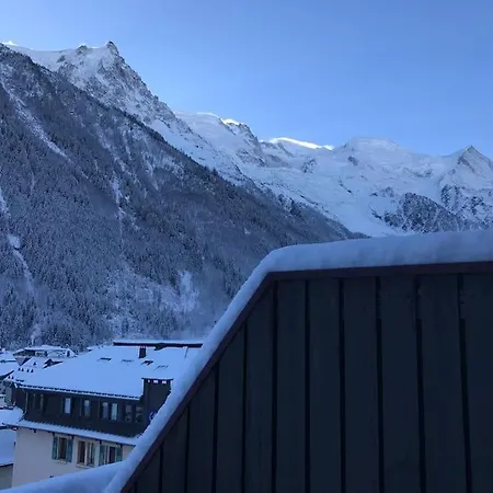 Chalet Larc Terrasse Montblanc Daire Chamonix
